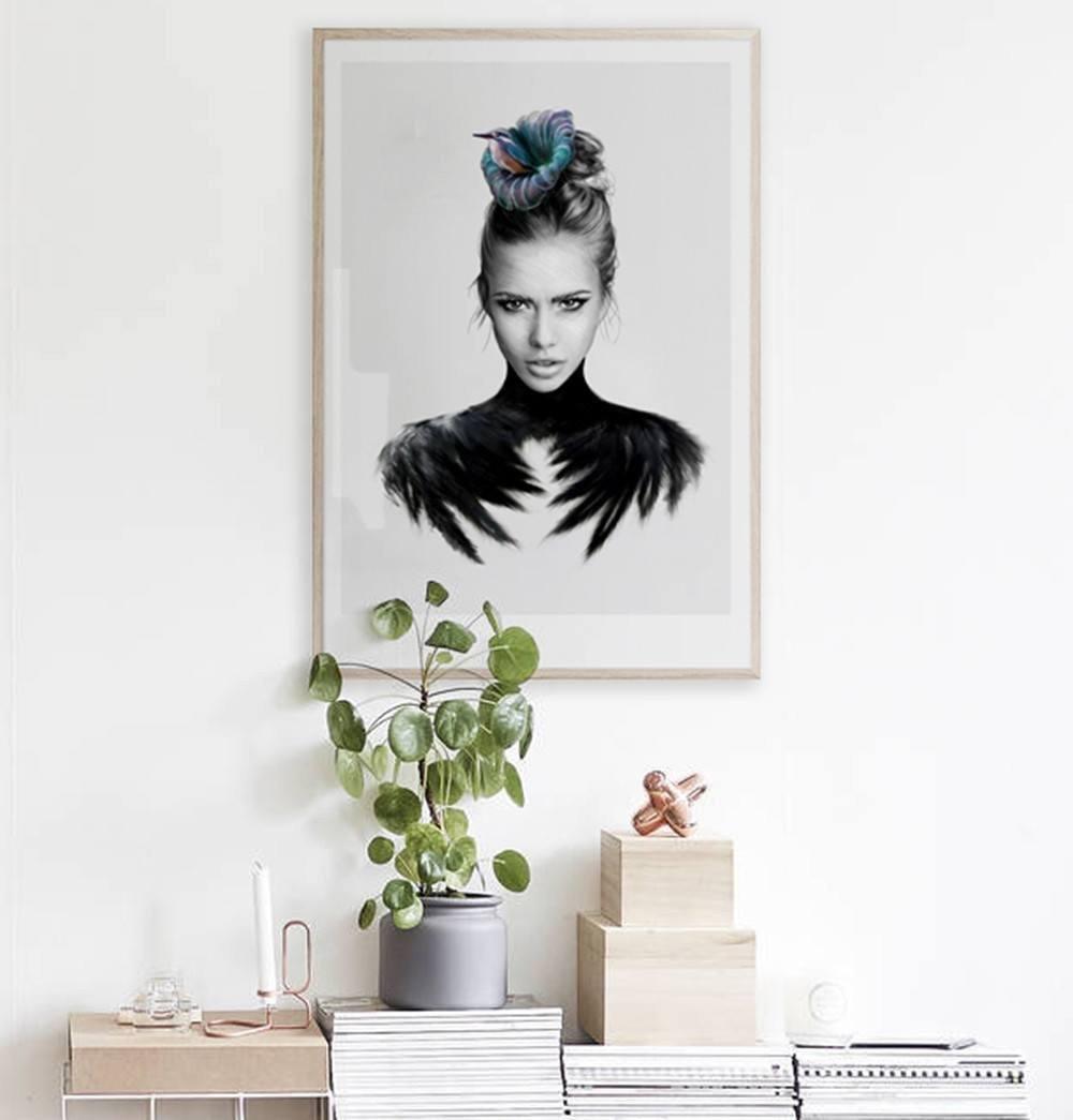 photo on wall of women.